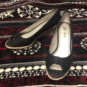 🖤 Black Wedges 👡 298